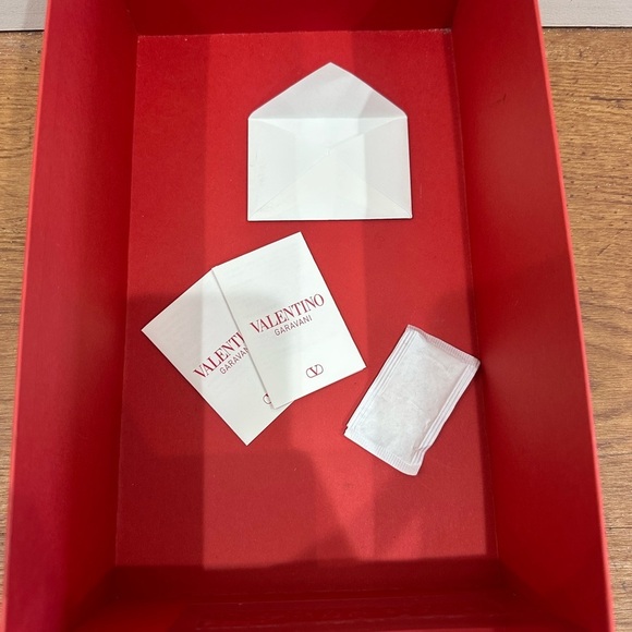 VALENTINO FLAT ROMAN STUD CALFSKIN SLIDE SANDAL - Picture 12 of 13